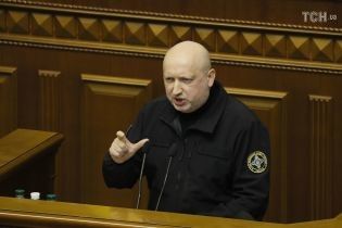 Турчинов предрек Армагеддон, если украинцев превратят в "общество лиц без пола"