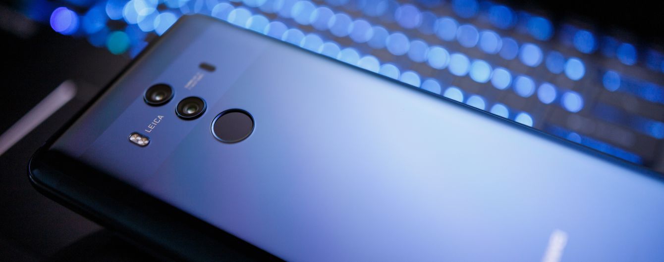 В Японії можуть заборонити закупівлі Huawei і ZTE для держапарату - ЗМІ