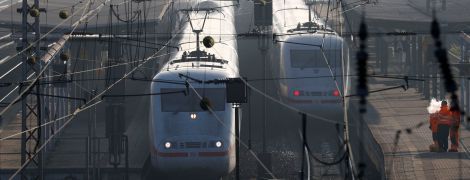 В Германии произошел коллапс на железной дороге из-за забастовки работников