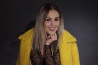 Новый этап: певица Alyosha прекратила сотрудничество с продюсером