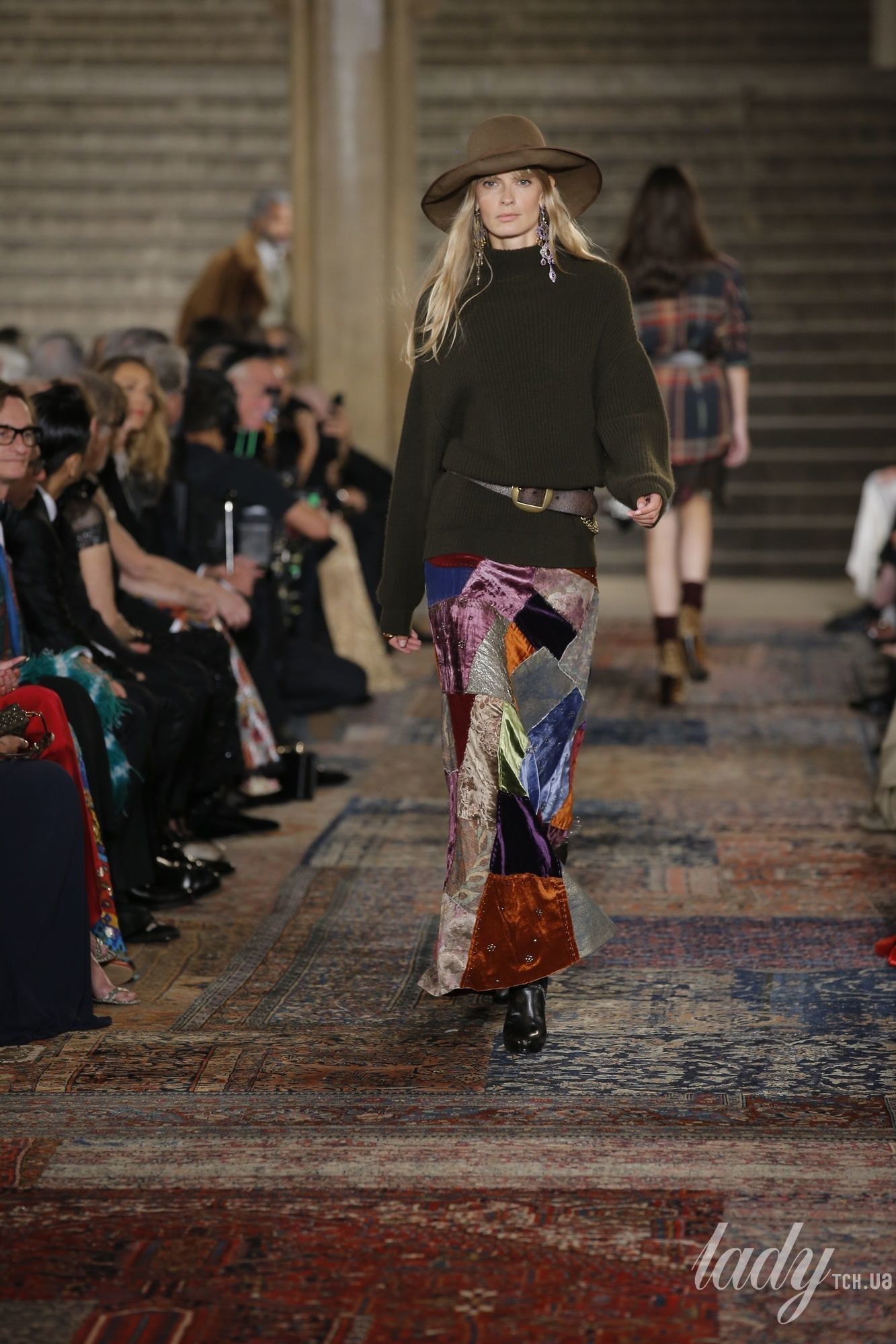 Коллекция Ralph Lauren прет-а-порте сезона весна-лето 2019_6