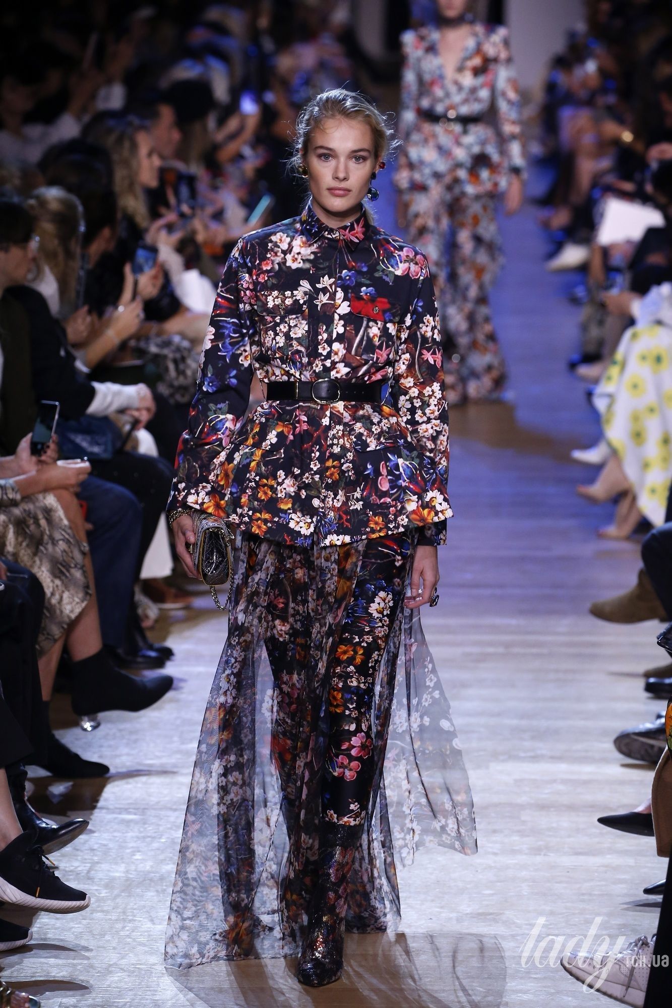 Коллекция Elie Saab прет-а-порте сезона весна-лето 2019_24