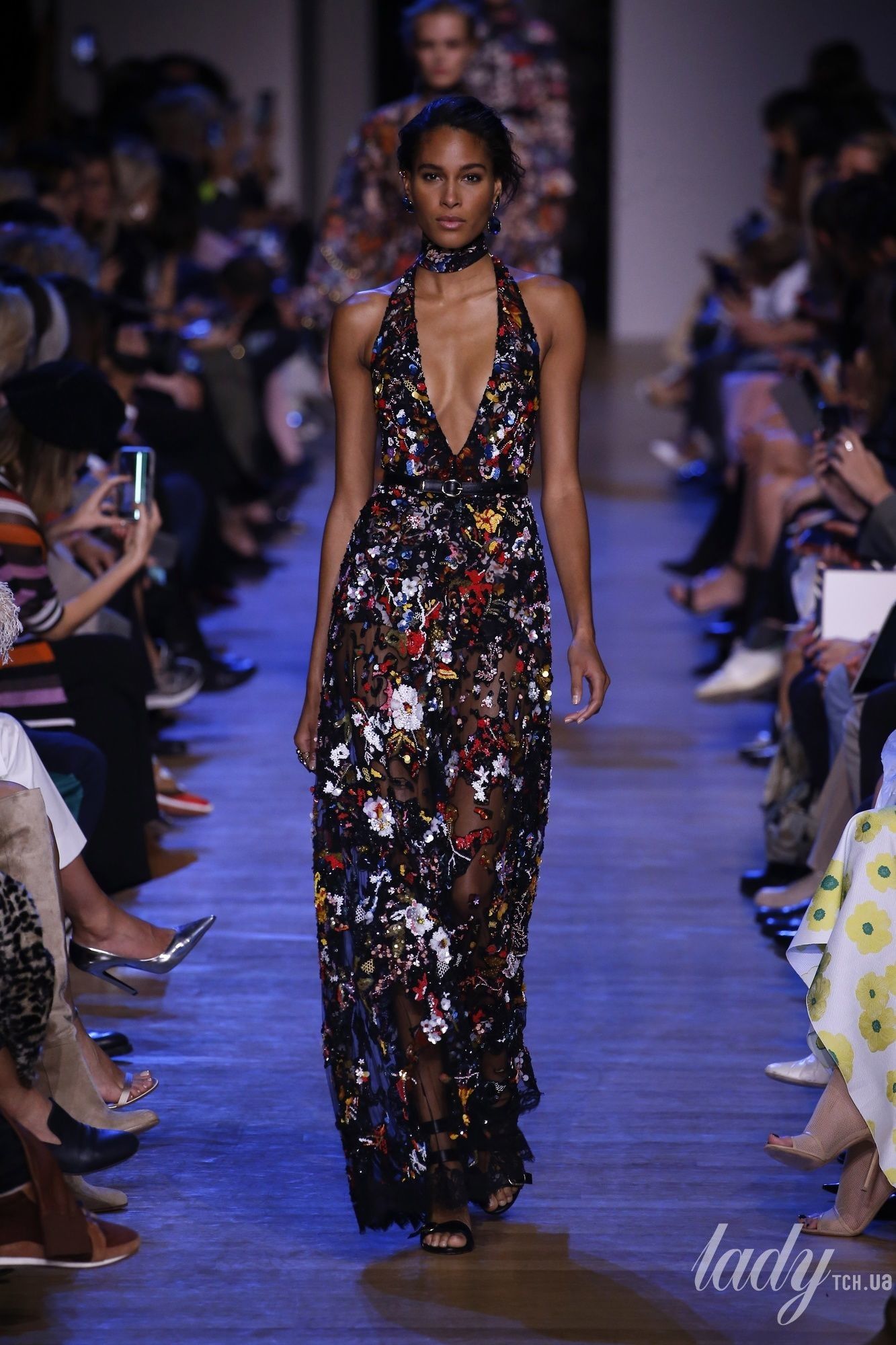 Коллекция Elie Saab прет-а-порте сезона весна-лето 2019_22