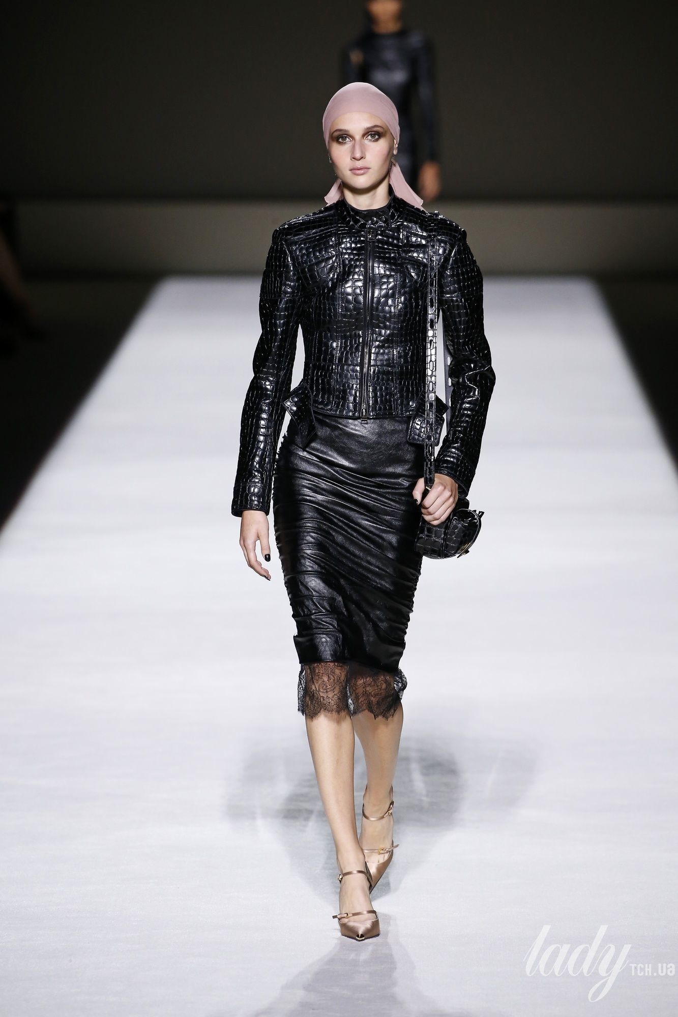 Коллекция Tom Ford прет-а-порте сезона весна-лето 2019_2
