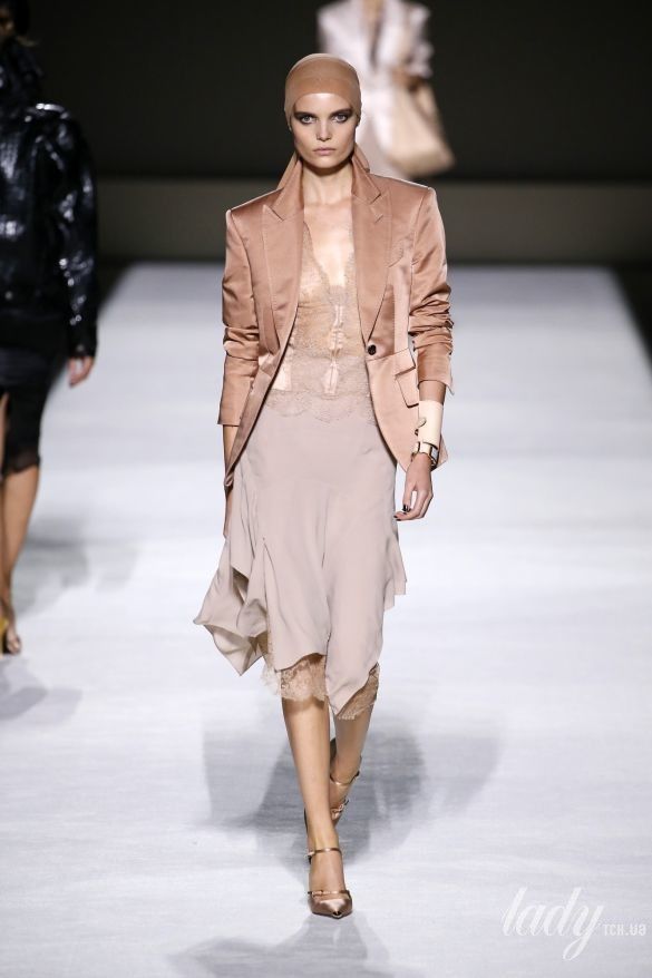Коллекция Tom Ford прет-а-порте сезона весна-лето 2019_21