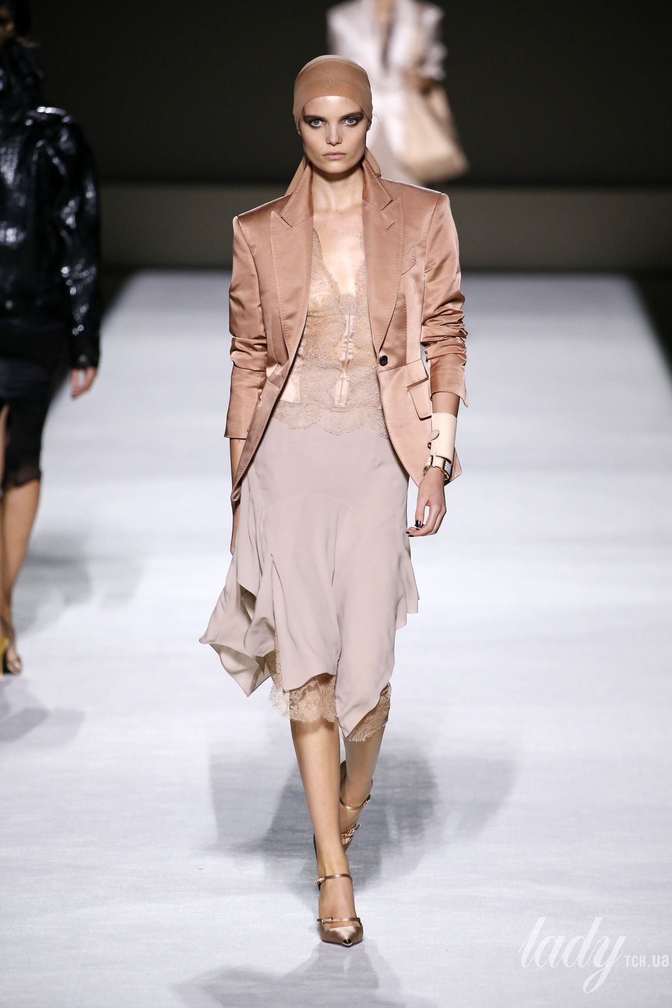Коллекция Tom Ford прет-а-порте сезона весна-лето 2019_21