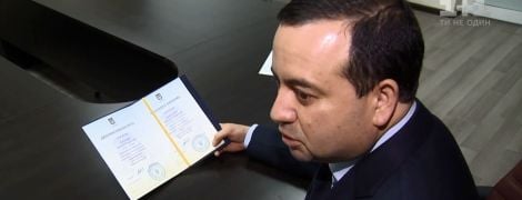 Страсти вокруг диплома: Кабмин может уволить председателя Государственной архитектурно-строительной инспекции