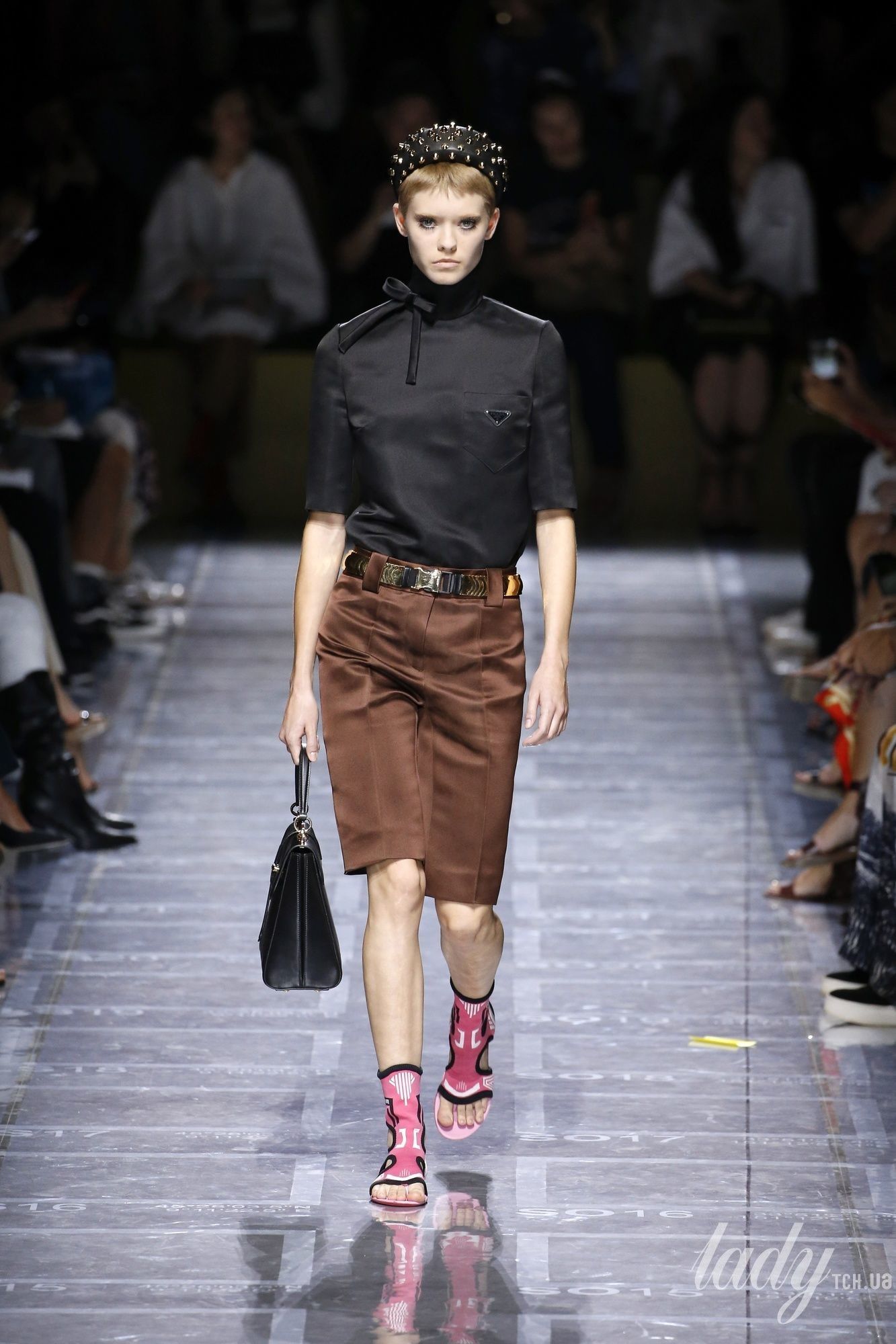 Коллекция Prada прет-а-порте сезона весна-лето 2019_1