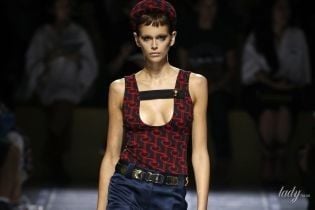 Дуже ризиковані декольте в колекції Prada сезону весна-літо 2019