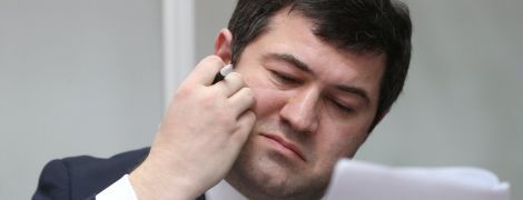 Чекаємо на повернення Януковича. Що у Мережі пишуть про поновлення Насірова на посаді
