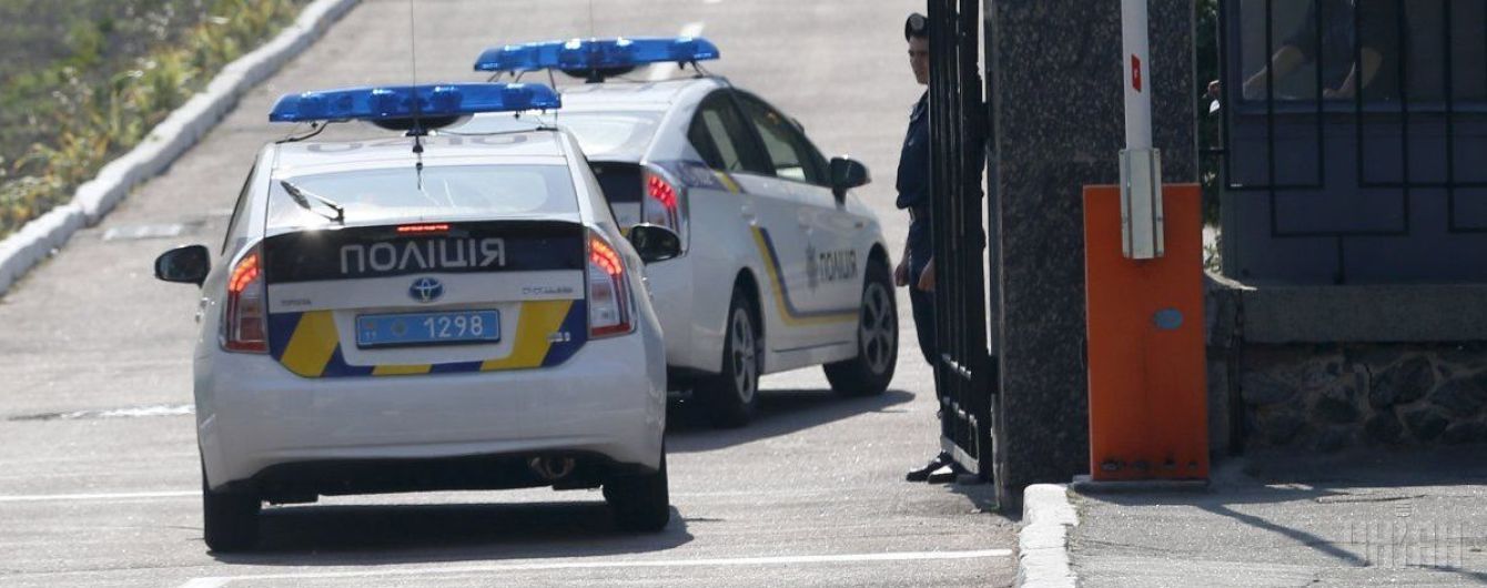 Во Львовской области столкнулся автобус и легковушка, есть погибший