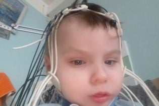 Родина Андрійка просить допомоги у лікуванні дитини