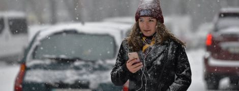 Ловушки непогоды на трассах и угрозы штрафов в городах: Украина встретила первый мощный снегопад сезона
