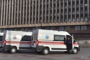 Взрыв пакета петард в Днепре: 17-летняя девушка умерла в больнице