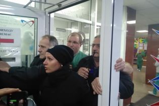 У Києві поліція затримала чотирьох праворадикалів через конфлікт в Інституті серця