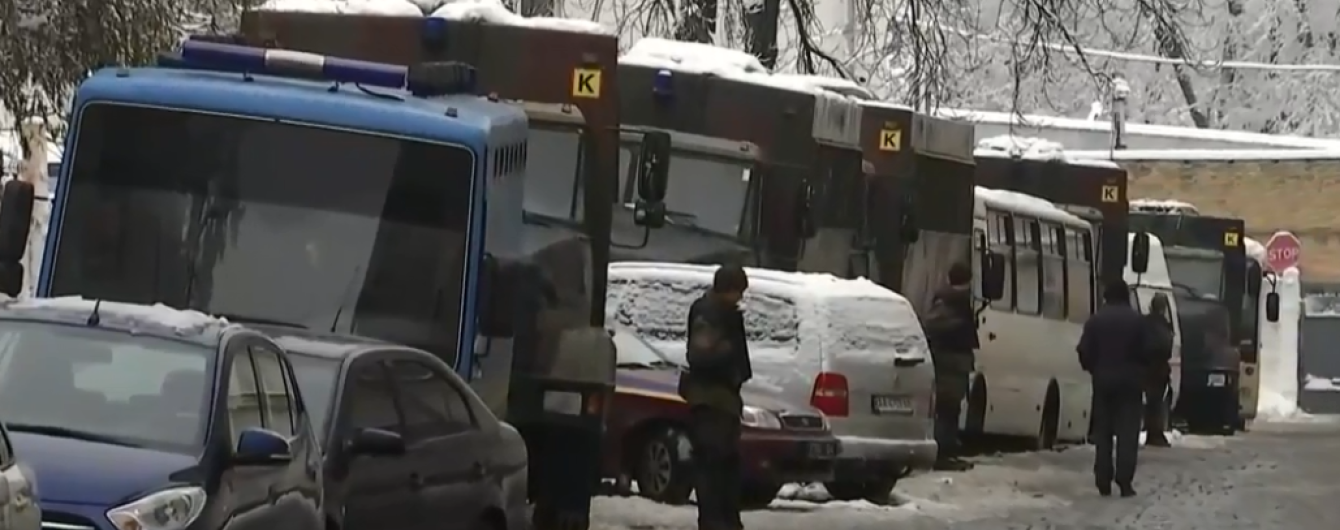 В день Об'єднавчого собору Києво-Печерська лавра перебуває під посиленою охороною