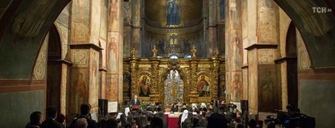 "Это безвиз, умноженный на миллиард": украинцы в соцсетях радуются успеху Объединительного собора