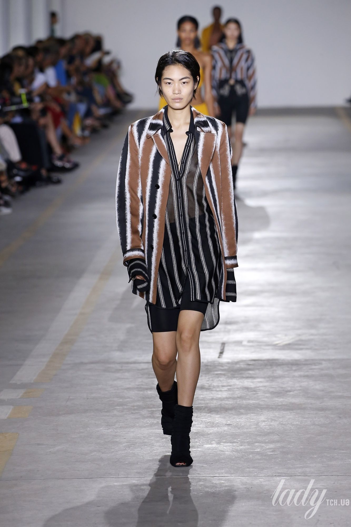 Коллекция Roberto Cavalli прет-а-порте сезона весна-лето 2019_14