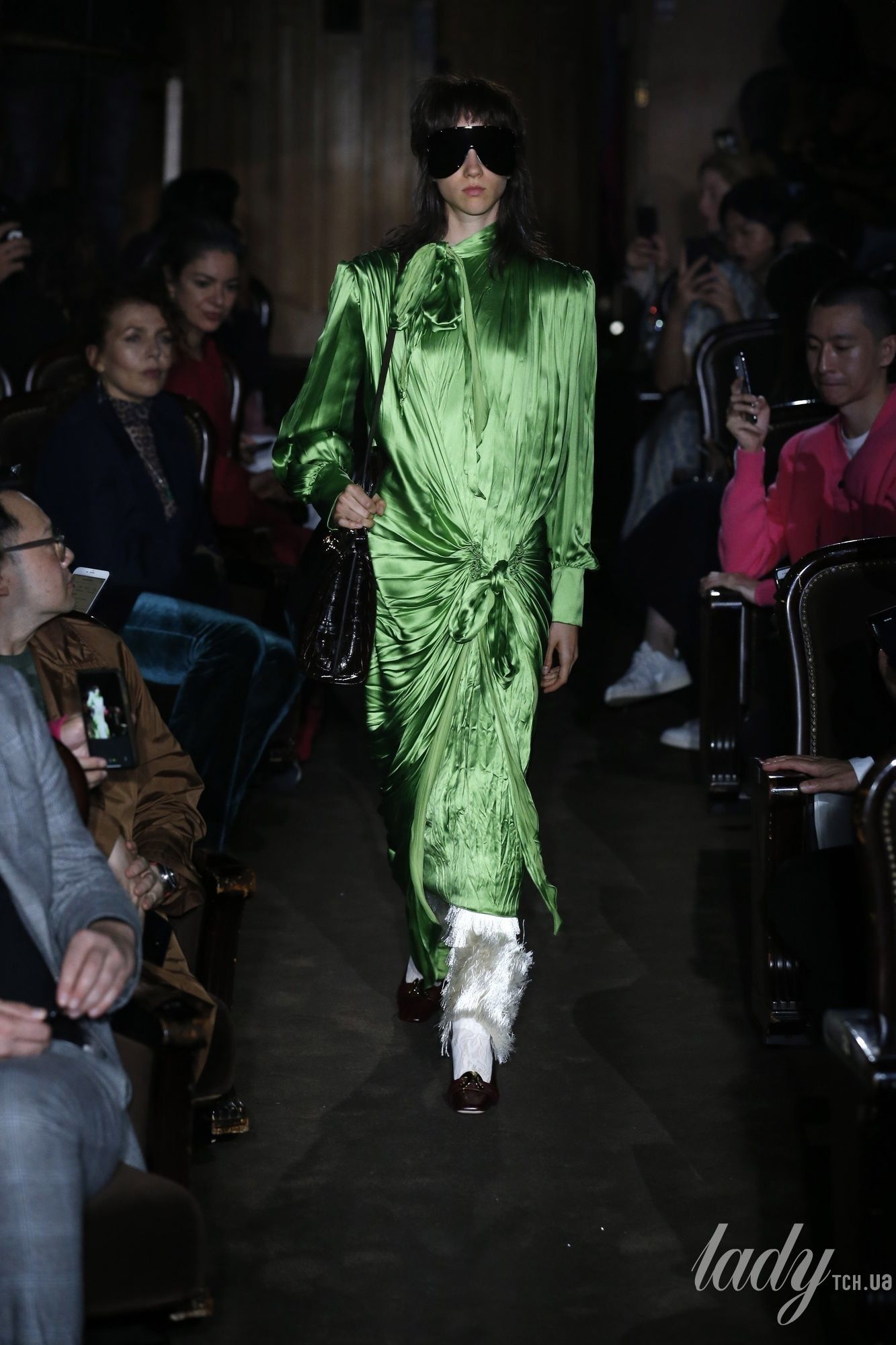 Коллекция Gucci прет-а-порте сезона весна-лето 2019_27
