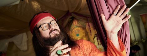 Дзидзьо рассказал, как согласился на тантрический секс с Олей Поляковой в "Свингерах 2"