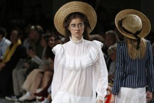 Сельский гламур в коллекции John Galliano сезона весна-лето 2019