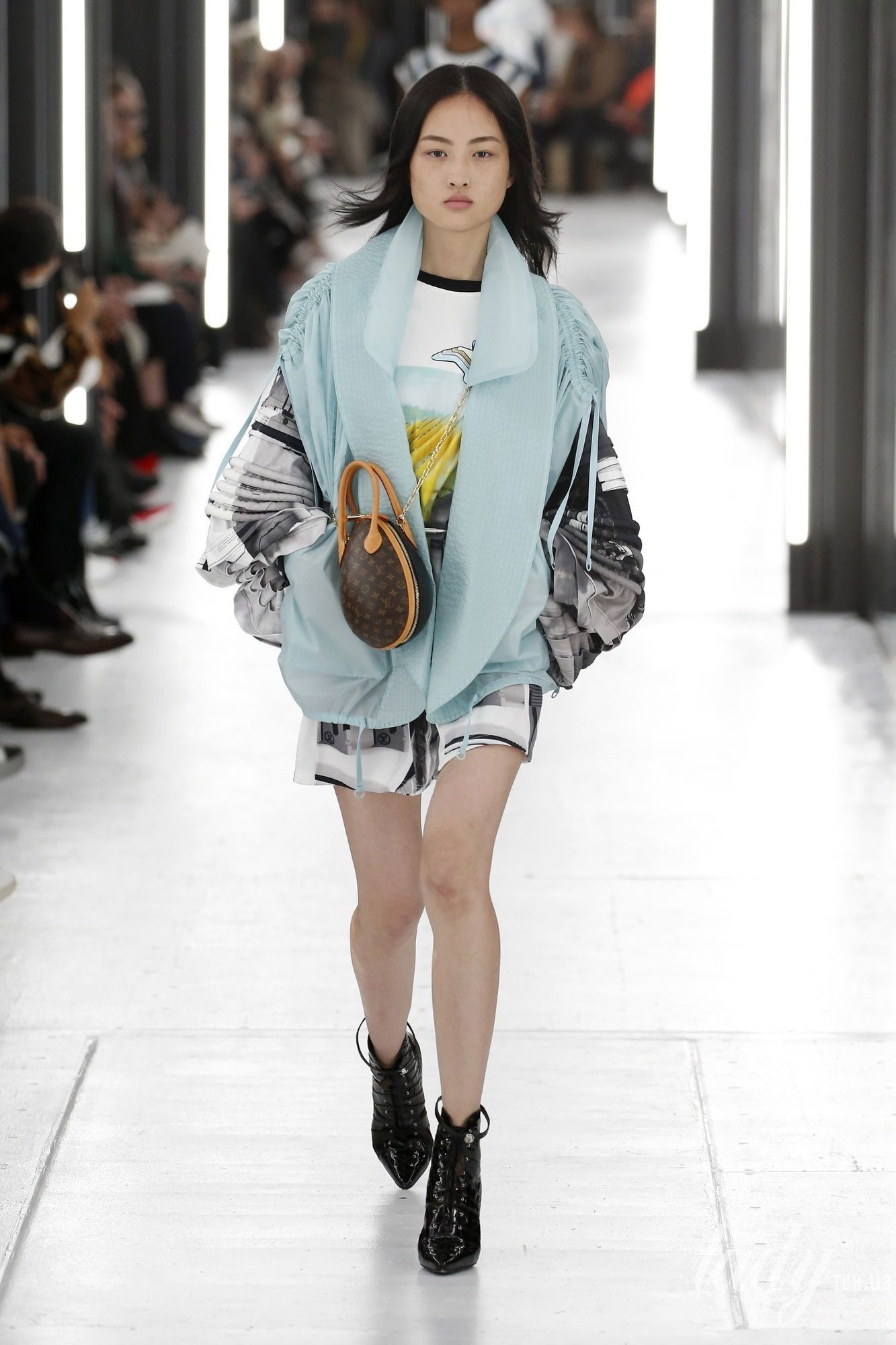 Коллекция Louis Vuitton прет-а-порте сезона весна-лето 2019_6