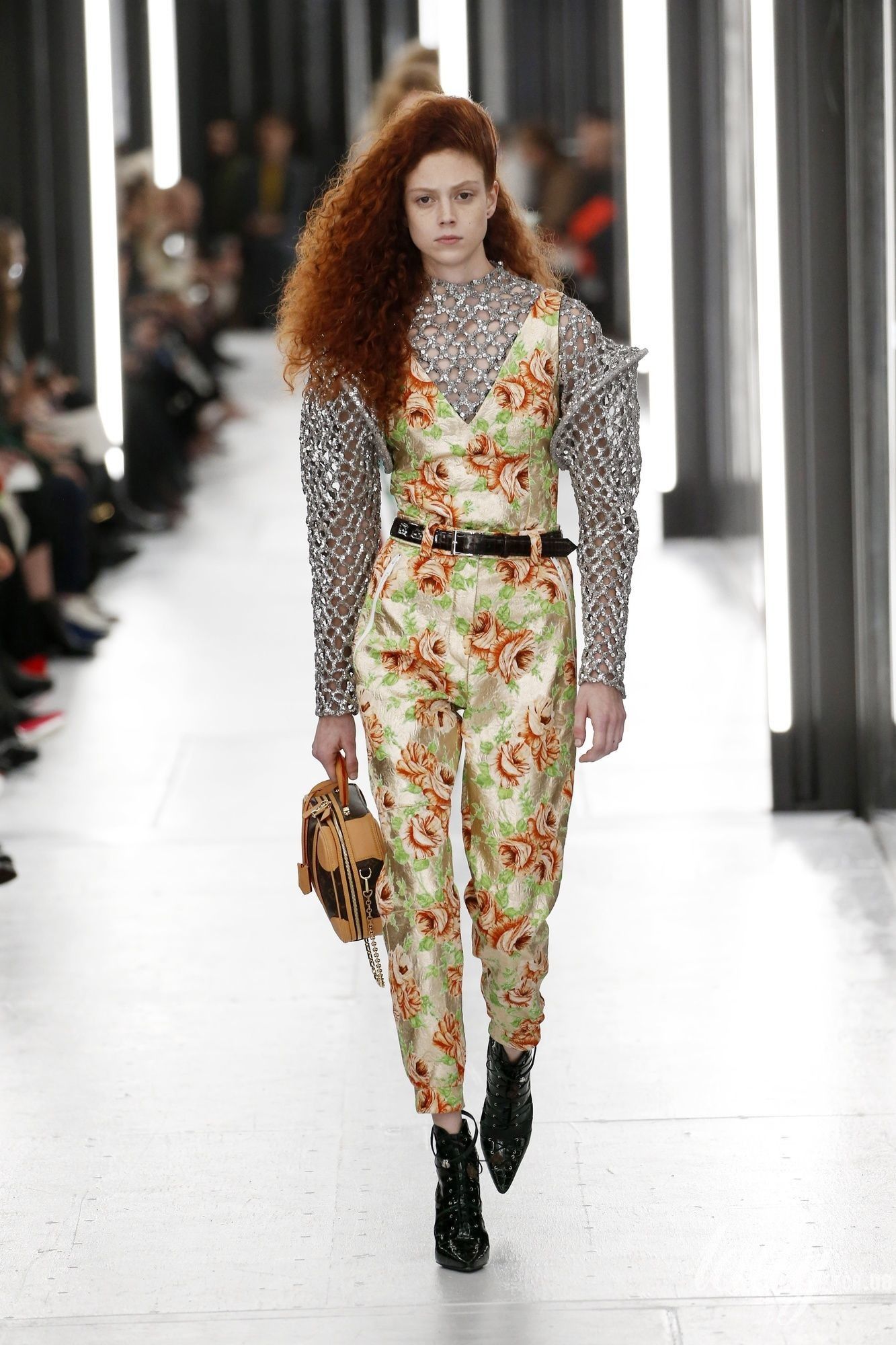 Коллекция Louis Vuitton прет-а-порте сезона весна-лето 2019_45