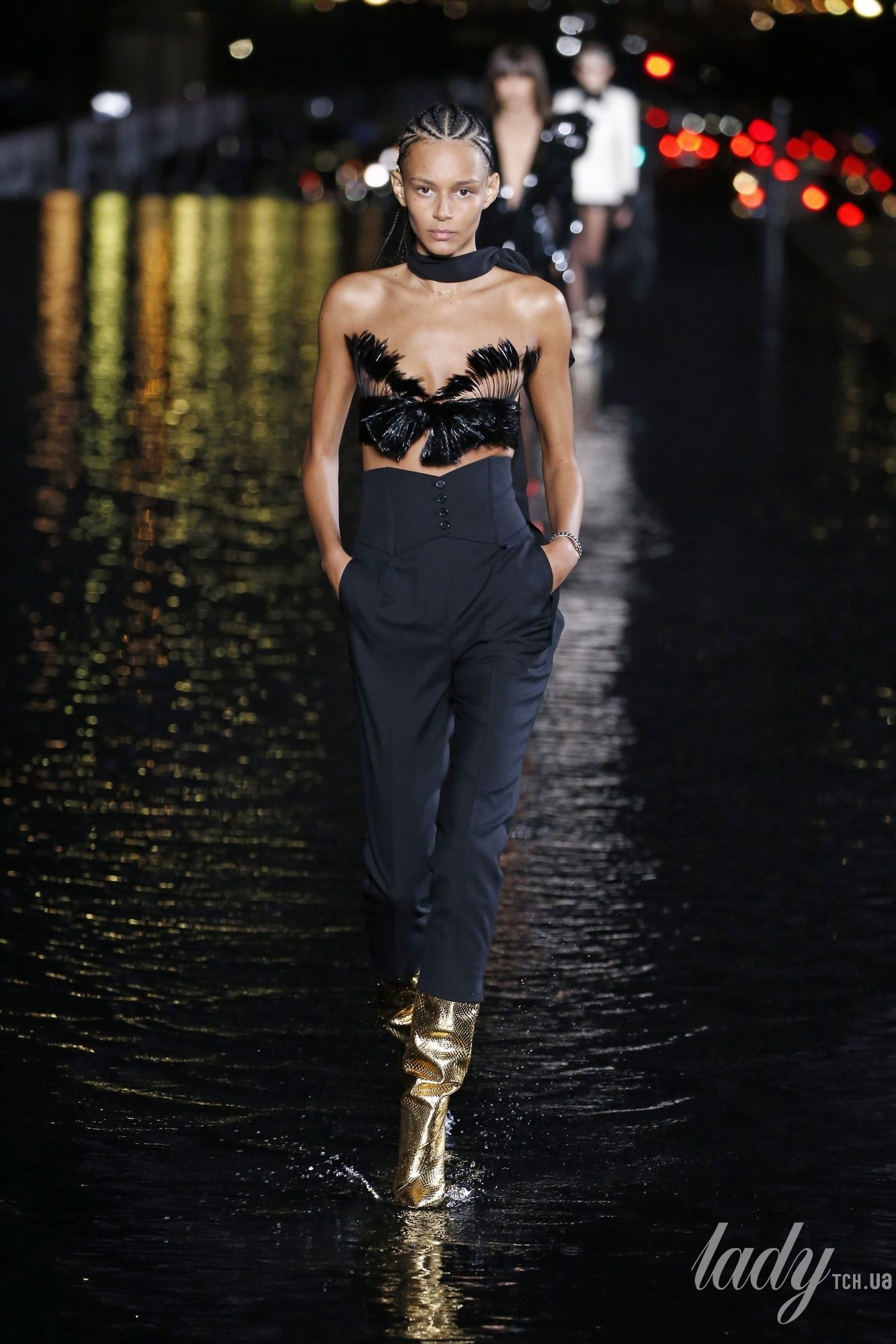Коллекция Saint Laurent прет-а-порте сезона весна-лето 2019_61