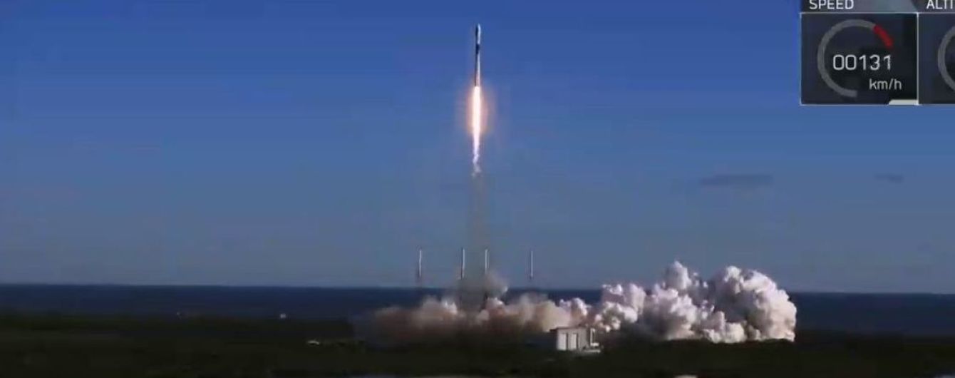 SpaceX после неудачных попыток успешно запустила ракету с "исторической миссией". Онлайн-трансляция