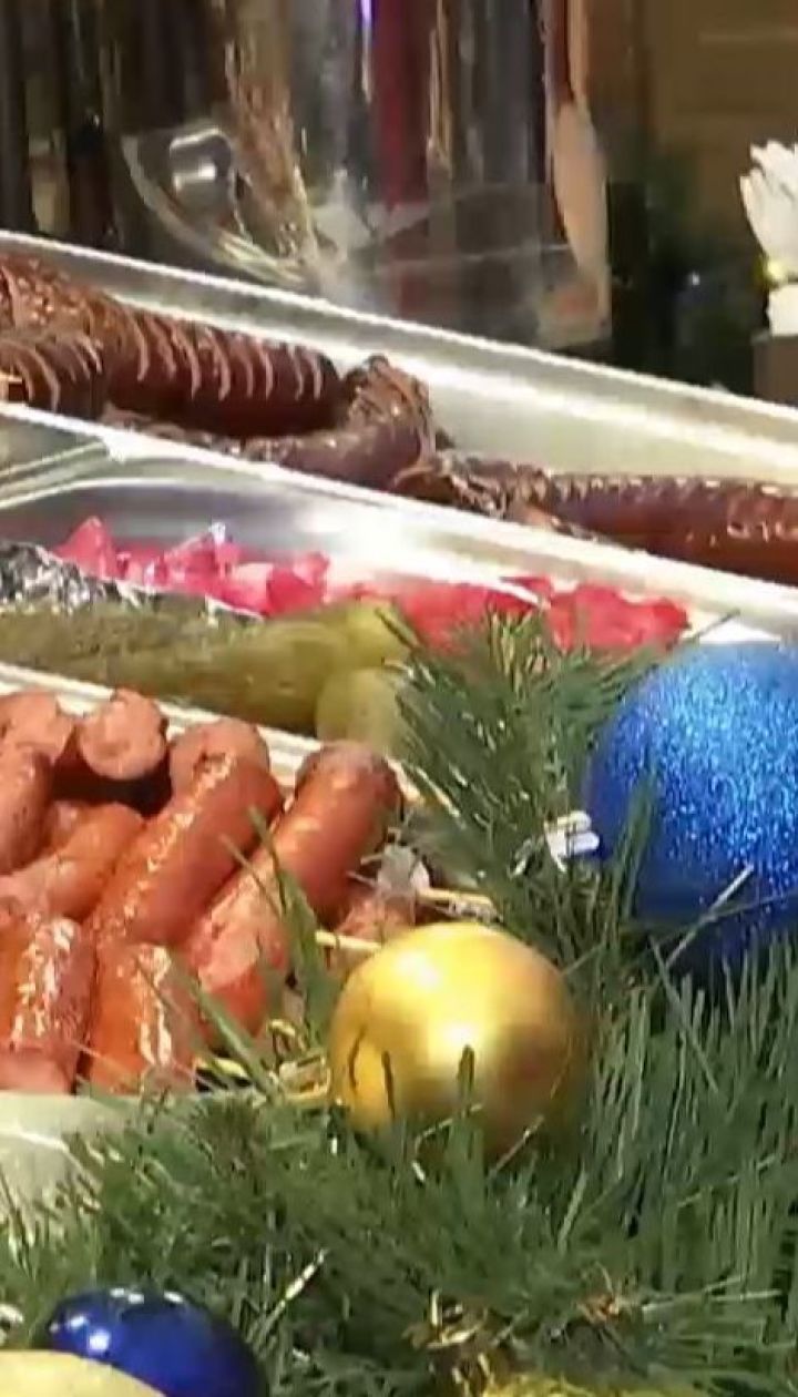 Різдвяний ярмарок у Львові повністю відновив роботу