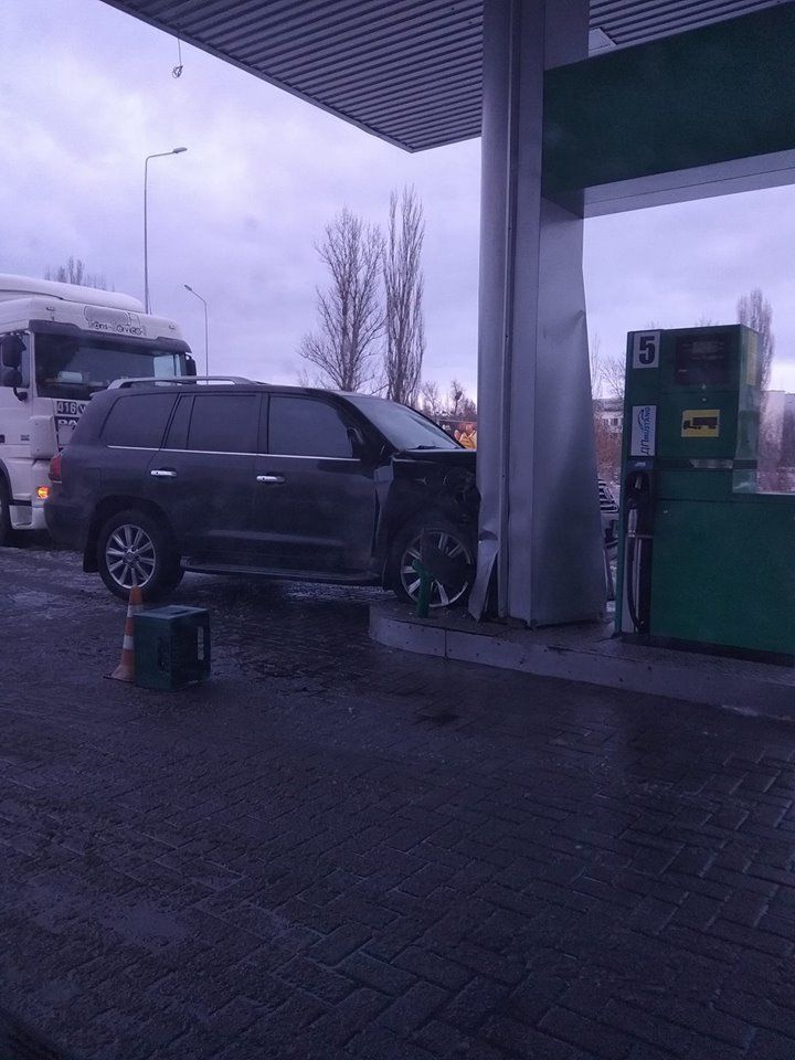 Обухів