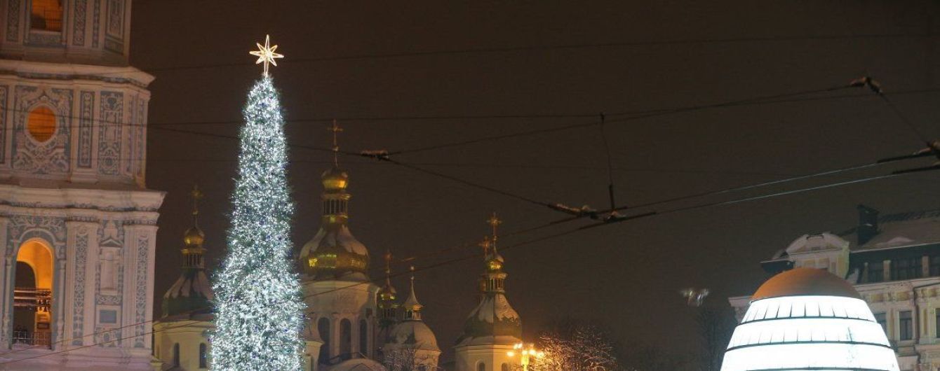 У Києві почали демонтаж головної ялинки країни