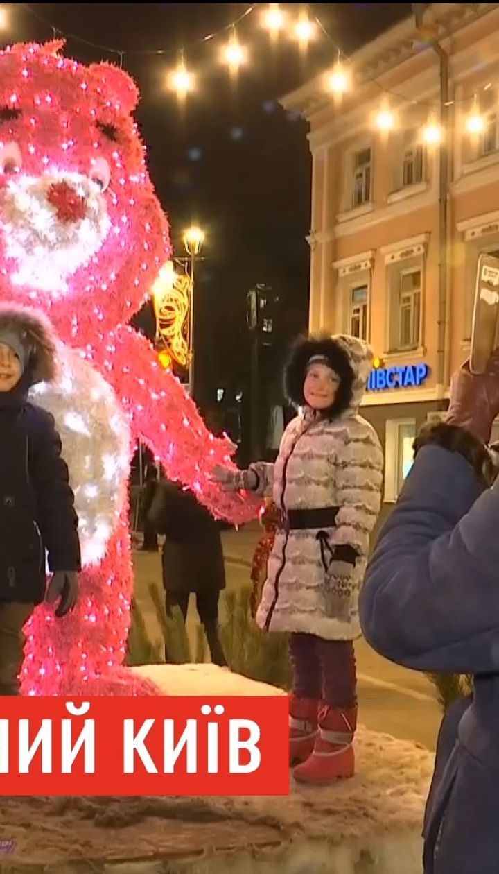 Глинтвейн рекой, сосиски метрами: в столице празднование началось под открытым небом на нескольких площадях
