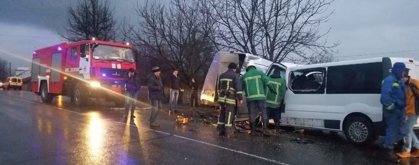 На Прикарпатье в канун Нового года произошла жуткая авария