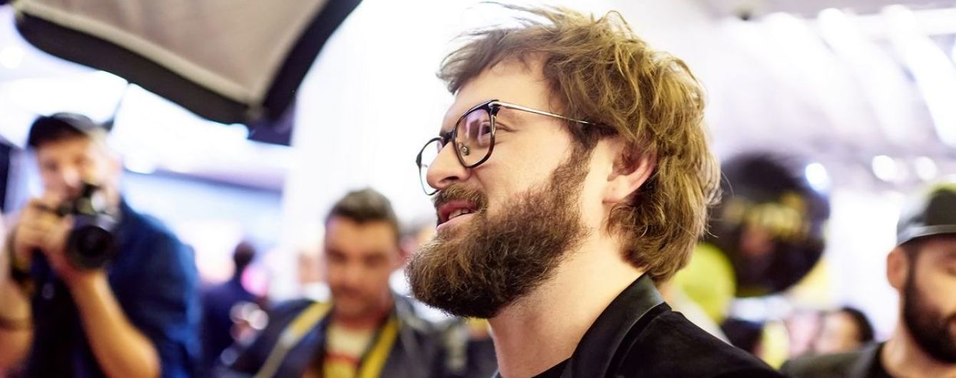 Дзидзьо с больничной койки поздравил поклонников с Новым годом