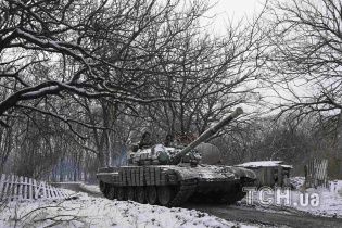 Боевики активно стягивают под Мариуполь тактические резервы, "Грады" и бронетехнику