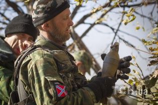 Боевики пытаются вытеснить силовиков от Бахмутки, ранены шестеро бойцов
