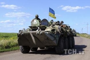 Порошенко пообещал не применять в Донецке авиацию и тяжелую артиллерию – Лукьянченко
