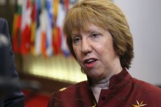 Кэтрин Эштон осудила "Правый сектор" за давление на Верховную Раду