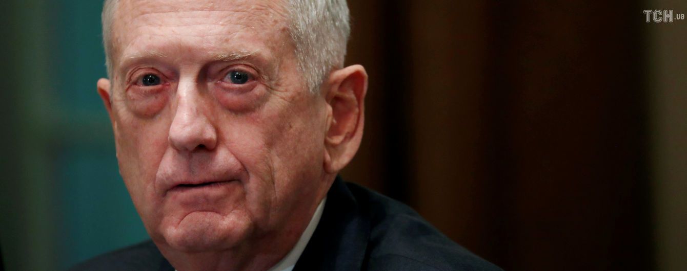 "Настав час панікувати". Як у США відреагували на звільнення міністра оборони Меттіса
