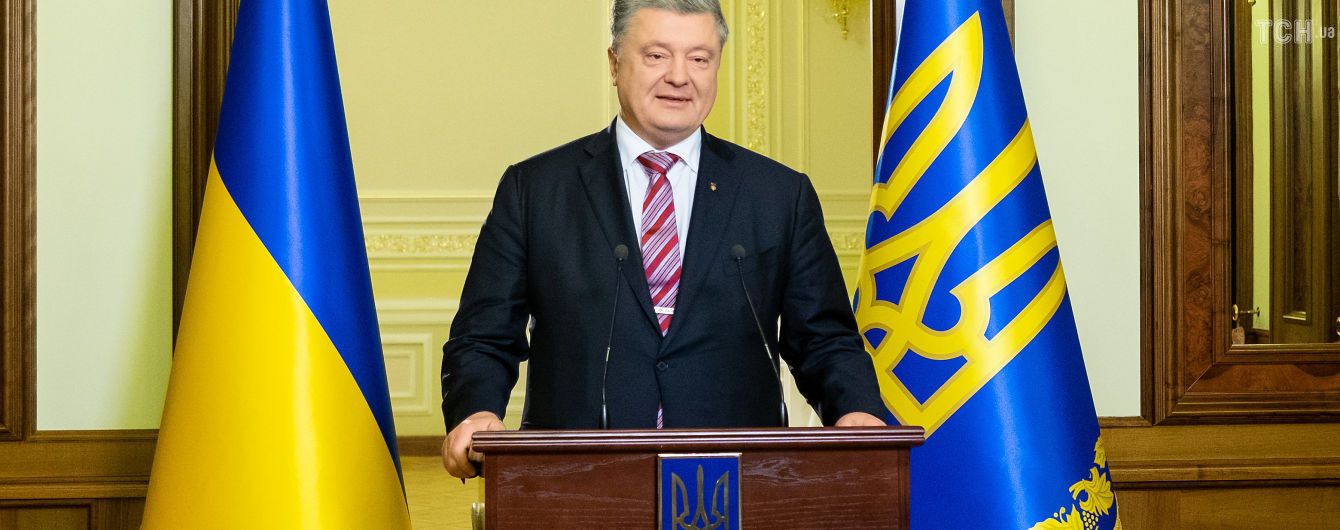 Порошенко планирует поехать за Томосом вместе с главой УПЦ