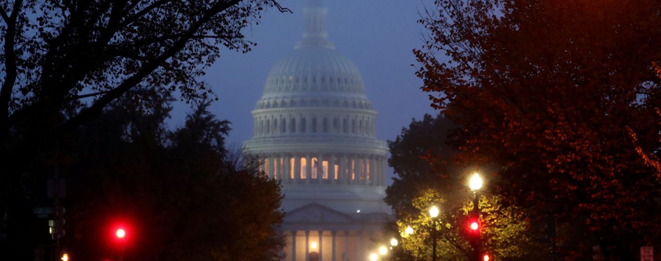 У США демократи вперше за 8 років отримають більшість у Палаті представників - попередні результати