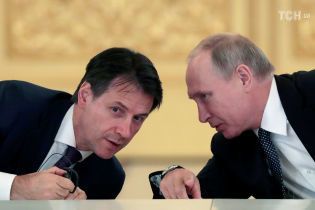 Дружба с Путиным и попытки втянуть ЕС в диалог с РФ. Премьер Италии похвалился визитом в Москву