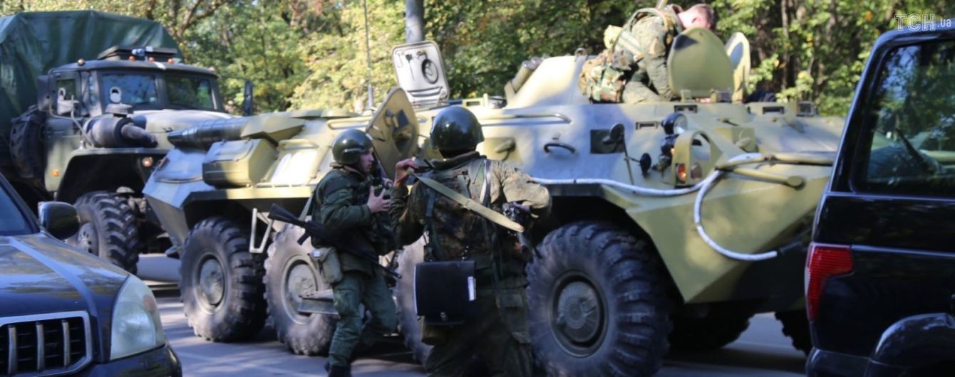 Керчане сообщают, что видели вооруженных людей перед взрывами в колледже - Тука
