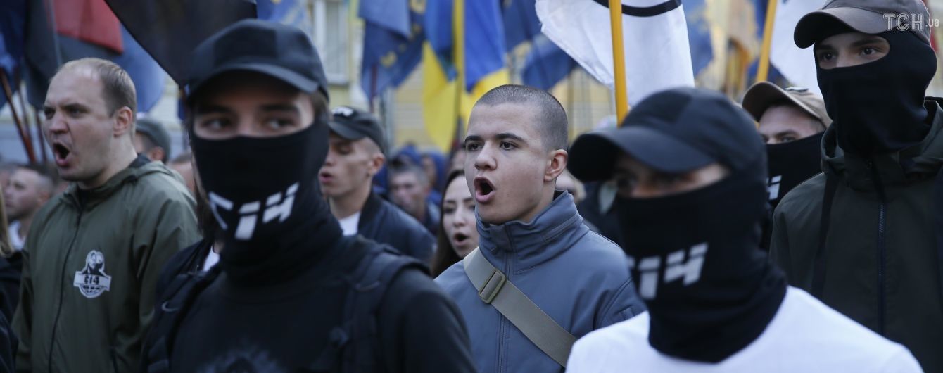 Націоналісти заявили про напад на офіс Медведчука у Києві