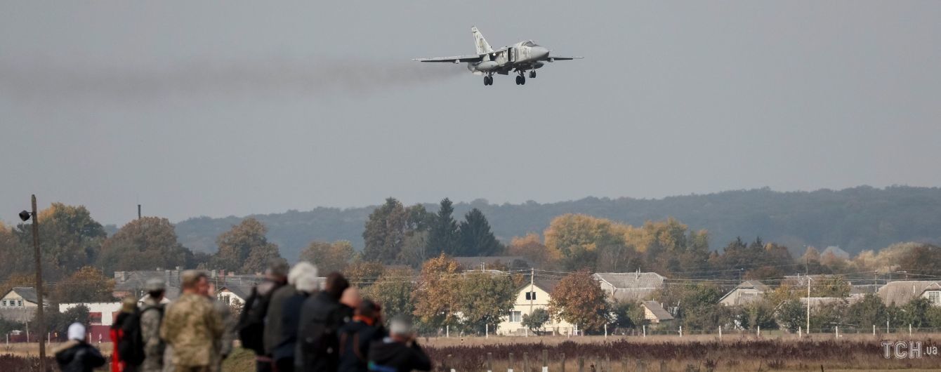 Несмотря на смертельную катастрофу Су-27, авиаучения "Чистое небо" продолжатся