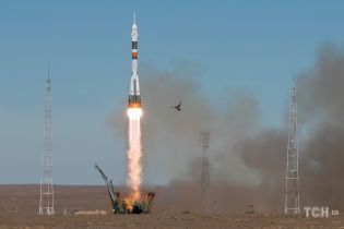 В РФ охотники в лесу нашли деталь ракеты "Союз"