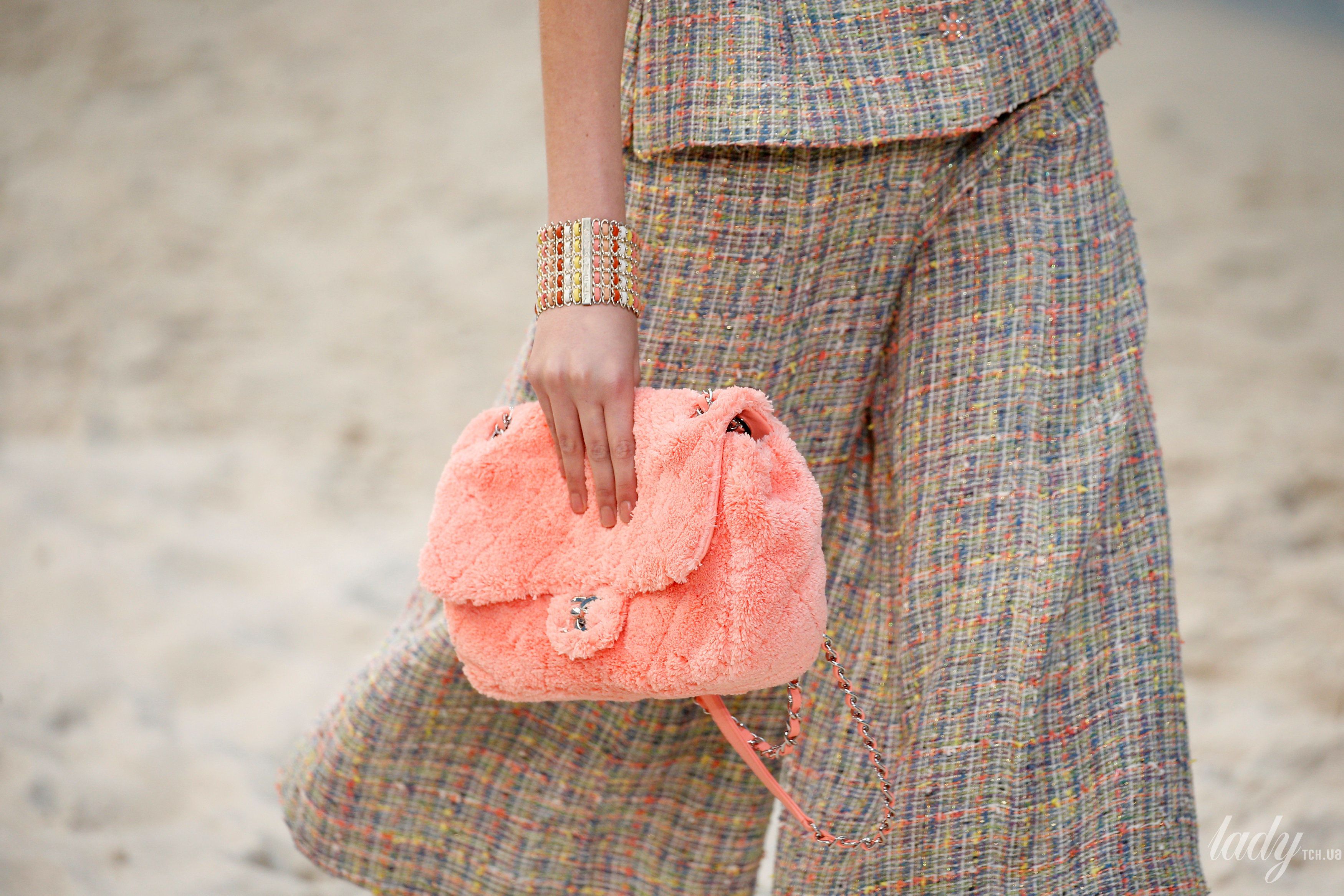 Коллекция Chanel прет-а-порте сезона весна-лето 2019_36