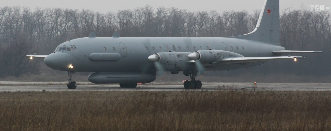 У российской ПВО, которая сбила ИЛ-20 над Сирией, не было системы "свой-чужой" - Минобороны РФ