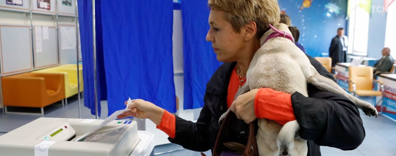 Скандальные нарушения на выборах картинки Скандальные нарушения на выборах картинки
